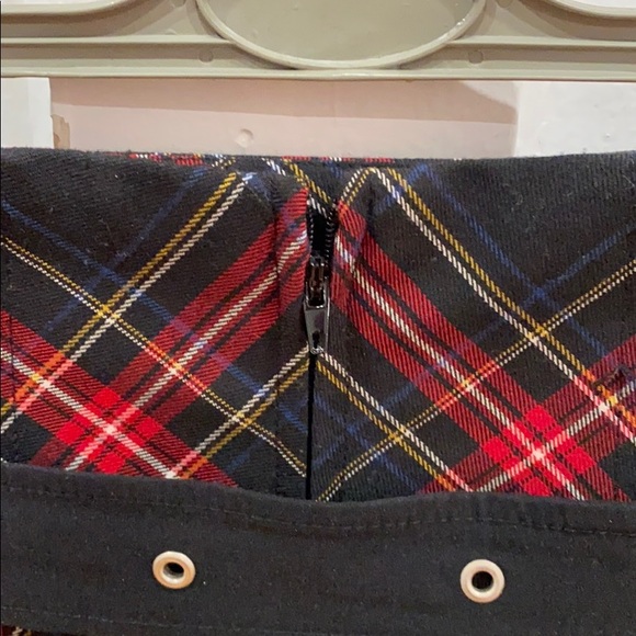 Tartan Belted Skirt - Picture 3 of 4